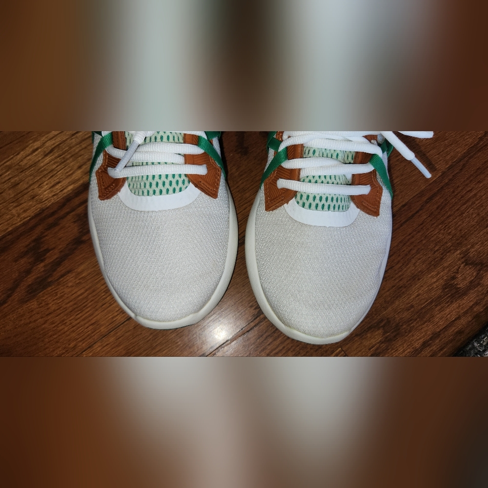OluKai Manele Men's Golf Shoes. - Picture 9 of 11